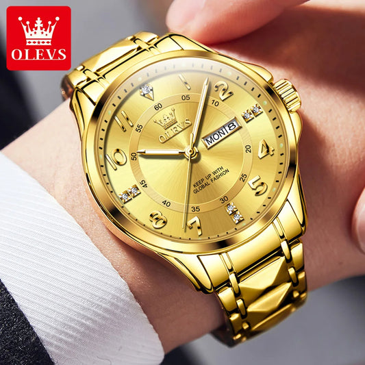 Luxueuse montre à quartz pour hommes en acier inoxydable.